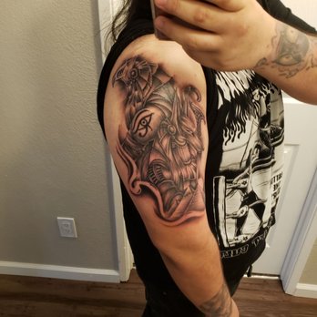 Golden Rose Tattoo Studio - Tattoo Near Me - Vallejo, California Golden Rose Tattoo Studio - Tattoo Near Me - Vallejo, California
