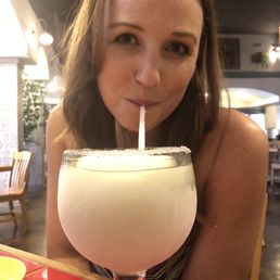 Margarita size. Margarita size.