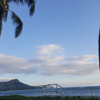 House Without A Key - Diamondhead 3 - Seafood Near Me - Honolulu, Hawaii