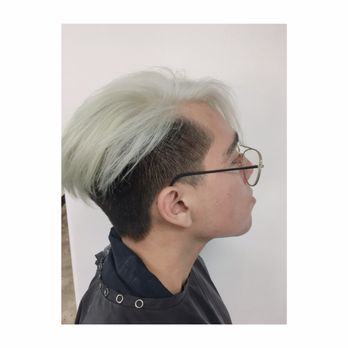 Chops Hair Salon - Lightening to blonde by gigi - Hair Salons Near Me - Redondo Beach, California Chops Hair Salon - Lightening to blonde by gigi - Hair Salons Near Me - Redondo Beach, California