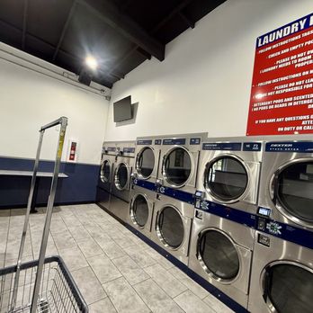 Mountain Coin Laundry - Dryers - Laundromat Near Me - Upland, California
