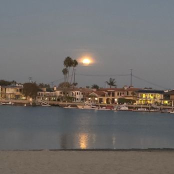 Gondola Getaway - Moonrise over Naples - Boat Charters Near Me - Long Beach, California