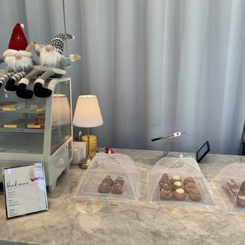 Oh Honey Macaron - Cafes Near Me - Mountain View, California