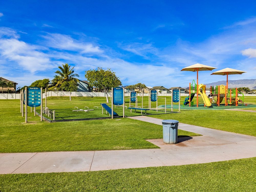 Hoalauna Community Park Logo