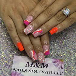 M&M nails spa