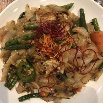 Super Thai Cuisine - Pad Kee Mao - Thai Near Me - Austin, Texas