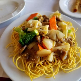 Apsara Restaurant - Crispy Shanghai Noodles with Beef - Chinese Near Me - Providence, Rhode Island Apsara Restaurant - Crispy Shanghai Noodles with Beef - Chinese Near Me - Providence, Rhode Island