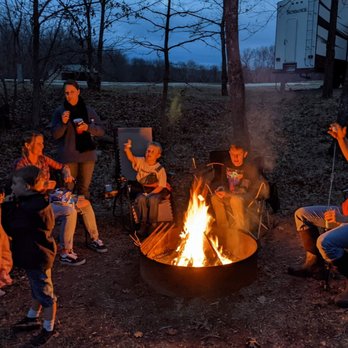 Hideaway River Farm - Campgrounds Near Me - Stockton, Missouri
