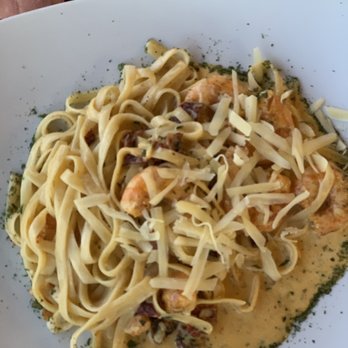 Rosa Sirena's - Shrimp pasta with basil cream sauce! - Cocktail Bars Near Me - Isla Mujeres, ROO Rosa Sirena's - Shrimp pasta with basil cream sauce! - Cocktail Bars Near Me - Isla Mujeres, ROO