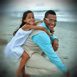 Beachpeople Weddings - Loves her Daddy!