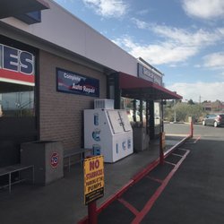 Barstow Fuel - The guy with the white beard is so smart!!