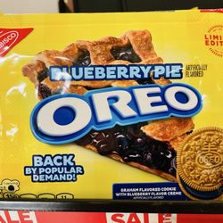 Stop & Shop - Blueberry Pie Oreos