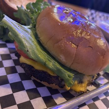 Made Burgers - burger - Burgers Near Me - Lawndale, California Made Burgers - burger - Burgers Near Me - Lawndale, California
