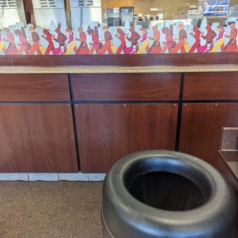 Dunkin' - Trash - Coffee & Tea Near Me - Wellesley, Massachusetts Dunkin' - Trash - Coffee & Tea Near Me - Wellesley, Massachusetts