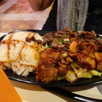 Uniboil - Bbq chicken and beef - Noodles Near Me - Davis, California