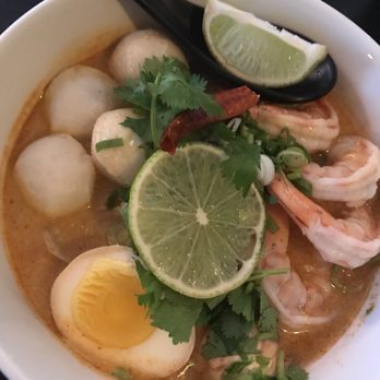 Wee Thai Food - Tom Yum Creamy - Thai Near Me - Lowell, Massachusetts