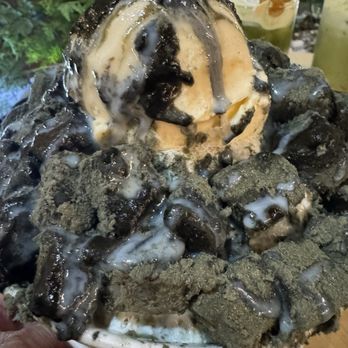 SYNT Coffee - Mugwort Shaved ice - Coffee & Tea Near Me - Los Angeles, California SYNT Coffee - Mugwort Shaved ice - Coffee & Tea Near Me - Los Angeles, California