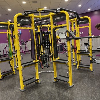 Planet Fitness - Gyms Near Me - Warwick, Rhode Island