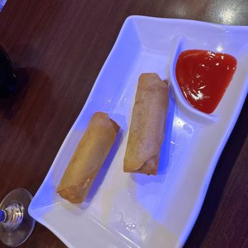 Oishi Sushi - veggie eggrolls - Japanese Near Me - Libertyville, Illinois Oishi Sushi - veggie eggrolls - Japanese Near Me - Libertyville, Illinois