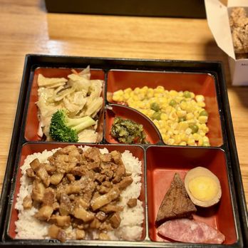 Momo's Cafe - Braised Pork Bento - Asian Fusion Near Me - Washington, DC, District of Columbia Momo's Cafe - Braised Pork Bento - Asian Fusion Near Me - Washington, DC, District of Columbia
