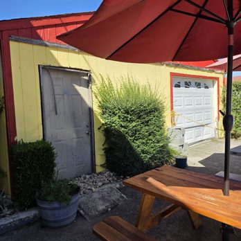 Tacos Rojas - The outdoor dining area of the restaurant. - Mexican Near Me - Roanoke, Virginia Tacos Rojas - The outdoor dining area of the restaurant. - Mexican Near Me - Roanoke, Virginia