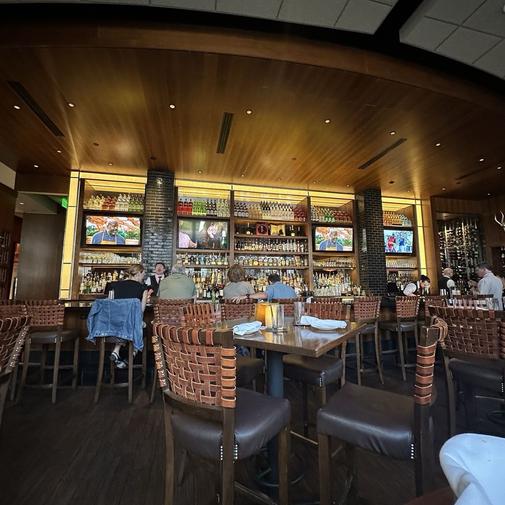 The Capital Grille - Steakhouses Near Me - Clayton, Missouri