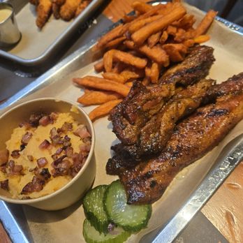 The Ranch Smokehouse - Pork belly - American Near Me - Barcelona, B The Ranch Smokehouse - Pork belly - American Near Me - Barcelona, B