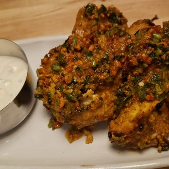 Da Gama - Peanut Chicken Tikka $14 - Indian Near Me - Houston, Texas