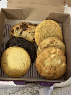 Insomnia Cookies by null