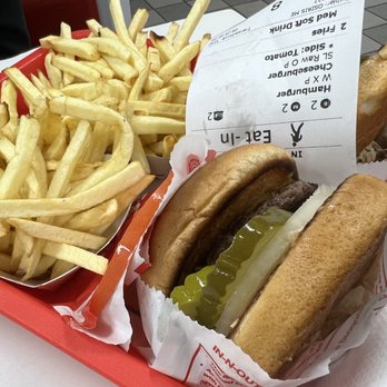 In-N-Out Burger - Burgers Near Me - Salinas, California