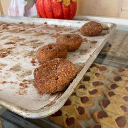 Hahn's Bakery - Free donut Friday!