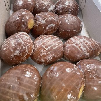 DJ’s Bakery - Paczki's - Donuts Near Me - Ann Arbor, Michigan