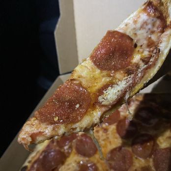 D'Amore's Pizza - Slice of pepperoni pizza - Pizza Near Me - Tarzana, California D'Amore's Pizza - Slice of pepperoni pizza - Pizza Near Me - Tarzana, California