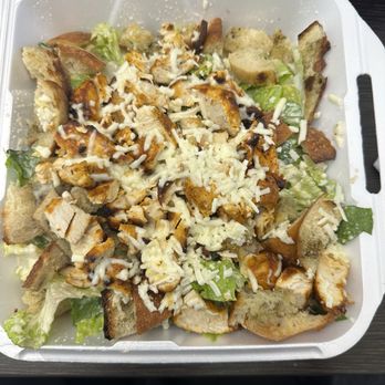Altadena Bakery - Chicken Cesar Caesar Salad with chicken - Desserts Near Me - Burbank, California Altadena Bakery - Chicken Cesar Caesar Salad with chicken - Desserts Near Me - Burbank, California