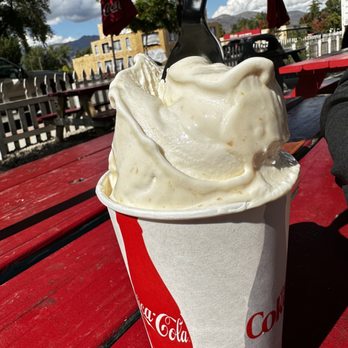 Granny's Drive In - Carmel cashew shake - Burgers Near Me - Heber City, Utah