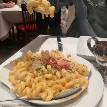 Tellers An American Chophouse - Closeup of Lobster Mac and Cheese - Steakhouses Near Me - Islip, New York Tellers An American Chophouse - Closeup of Lobster Mac and Cheese - Steakhouses Near Me - Islip, New York