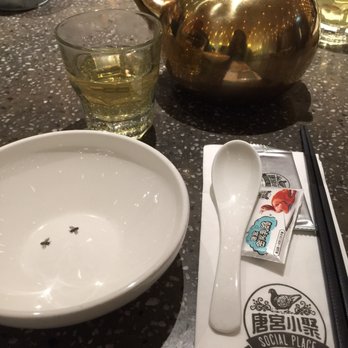 唐宮小聚 - They have tea service for a fee per person - Dim Sum Near Me - Hong Kong, HK