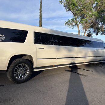 Absolute Comfort Limousine - The Best car I have been in from a limo company - Limos Near Me - Visalia, California Absolute Comfort Limousine - The Best car I have been in from a limo company - Limos Near Me - Visalia, California