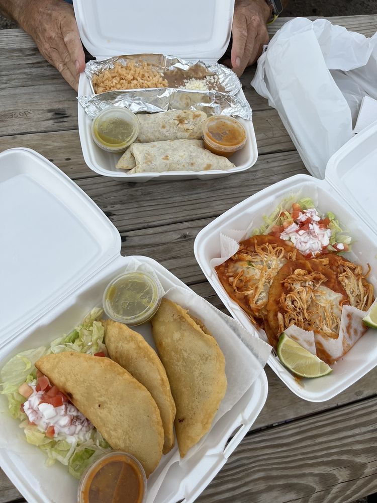 Los Jarochos Mexican Food