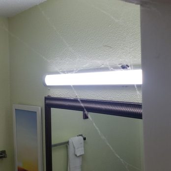 Days Inn by Wyndham Washington - Cobwebs, that have been there for quite some time, by the amount of dust on them. - Hotels Near Me - Washington, North Carolina