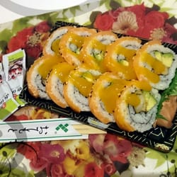 Tasty Asia - Japan Girl Maki, quasi die "gepimpte" Variante der Tempura Maki. Die Mangosauce obendrauf war allerdings nicht so meins.