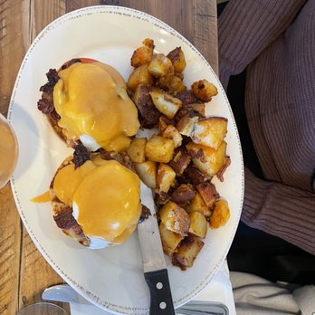 Early Harvest Diner - Breakfast & Brunch Near Me - Beverly, Massachusetts