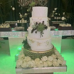 Ultra Chic at Hillview Country Club