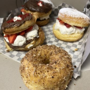 RnB Donuts - 3 Specialty donuts with a regular in front - Donuts Near Me - Moreno Valley, California RnB Donuts - 3 Specialty donuts with a regular in front - Donuts Near Me - Moreno Valley, California