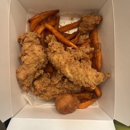I ate two tenders before I took the photo. Sorry not sorry. Lol. I ate two tenders before I took the photo. Sorry not sorry. Lol.