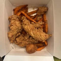 Mr Krabs Hut - I ate two tenders before I took the photo. Sorry not sorry. Lol.