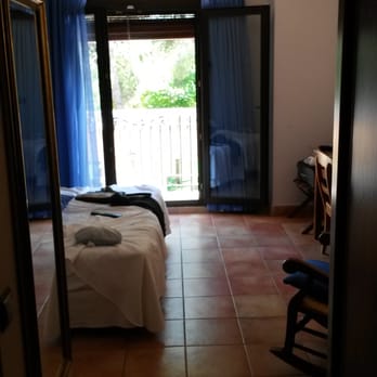 Hotel Doña Manuela - Hotels Near Me - Daimiel, CR