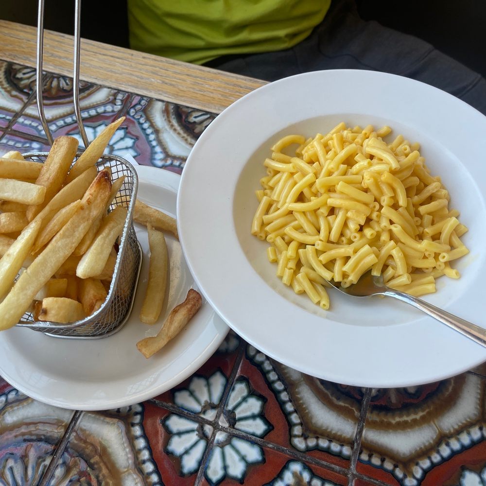 The Grill - Kids Mac & Cheese with side of fries - American Near Me - Lone Pine, California The Grill - Kids Mac & Cheese with side of fries - American Near Me - Lone Pine, California