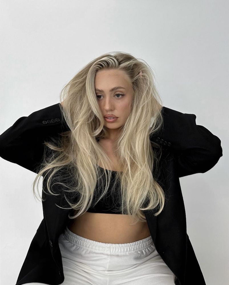 HAUS OF BLONDE Logo