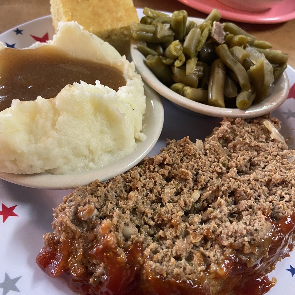 Masons - Meatloaf special with mashed taters, green beans and cornbread - Breakfast & Brunch Near Me - Milton, Florida
